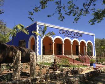 Hacienda Uxmal - Santa Elena