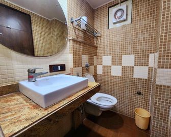 Hotel Bhammar's Inn- A Pure Veg - Calcuta