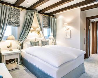 Victor's Residenz-Hotel Schloss Berg - פרל - חדר שינה