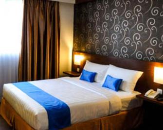 Zenith Hotel - Kendari - Chambre