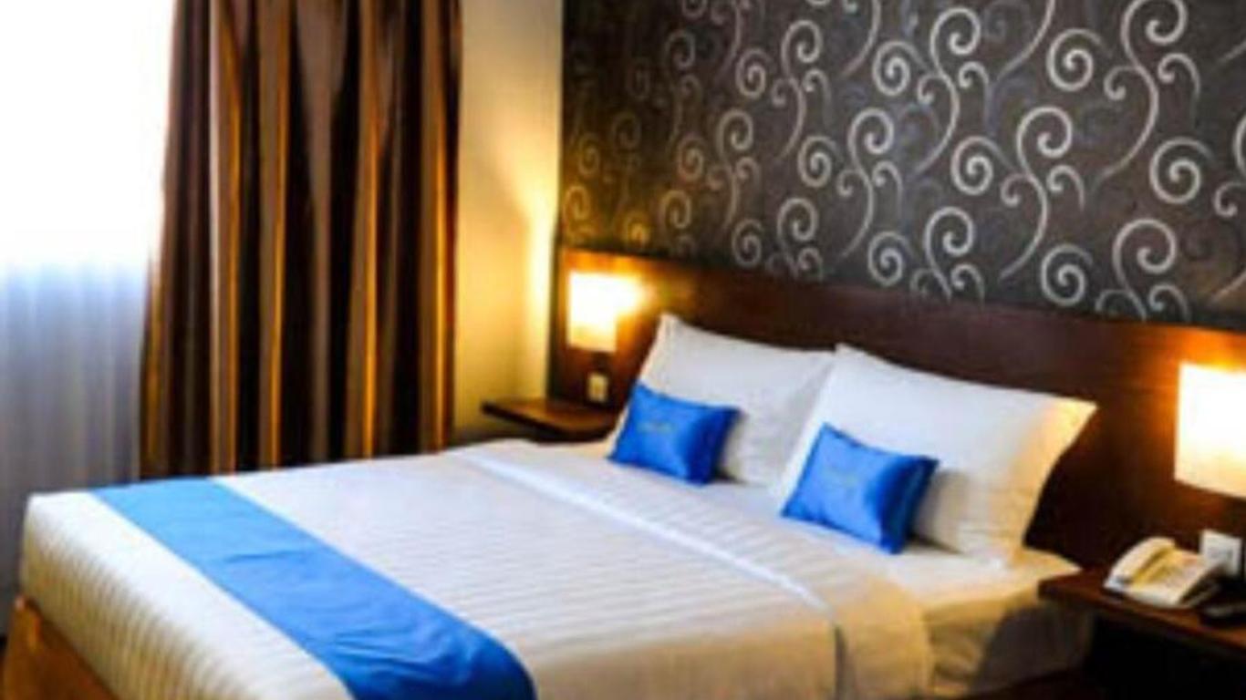 Zenith Hotel