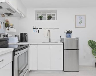Quiet Central Van 1bedroom Suite - Vancouver - Cocina