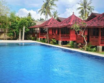 Welly Bungalow - Pemenang - Pool