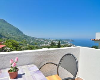 Hotel Villa Fiorentina - Casamicciola Terme - Balcone