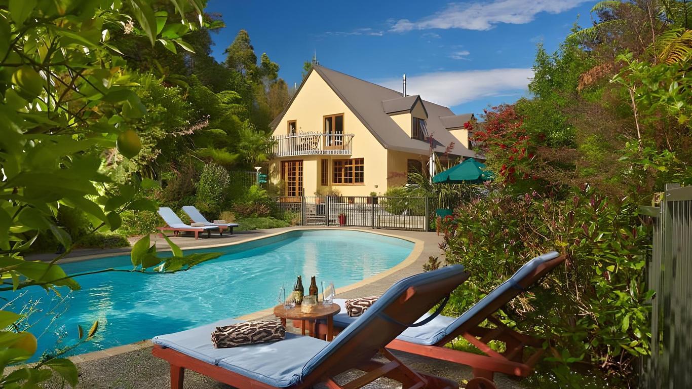 Hotel The Resurgence