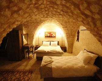 Kaliruha Hotel - Şanlıurfa - Schlafzimmer