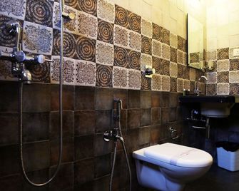 Fabhotel Vagator Retreat Resort With Swimming Pool - Vagator - Bathroom