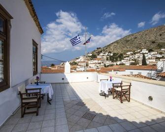 Achilleas Pension - Hydra - Balkon