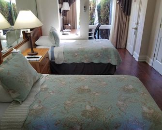 Los Gatos Garden Inn Hotel - Los Gatos - Спальня