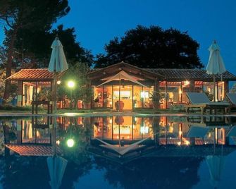 Agriturismo Bio Aia Della Colonna - Roccalbegna