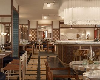 إكسبيريمينتال تشاليت فال ديزير - فال-يزير - مطعم