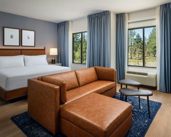 Martis Valley Lodge, Tapestry Collection by Hilton - Truckee - Bedroom