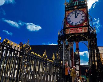 Chester City Centre Town House - Chester