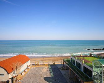 Gyeongju Haedameun Hotel - Ulsan - Beach