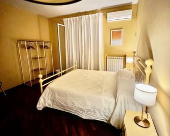 Raroom Colors - Portici - Chambre