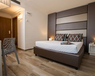 Toscana Ambassador - Poggibonsi - Schlafzimmer
