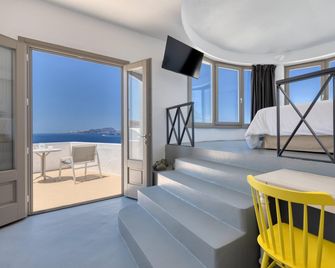 Grand Ambassador Santorini Hotel - Akrotiri