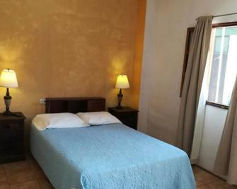 Casa Jocotenango - Centro Historico - גוואטמלה סיטי - חדר שינה