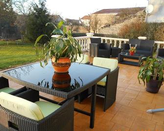 Bed & Breakfast - Villers-sur-Port - Patio