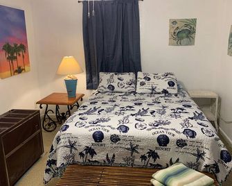 Beach Side Studio #2 Apts - נורפולק - חדר שינה