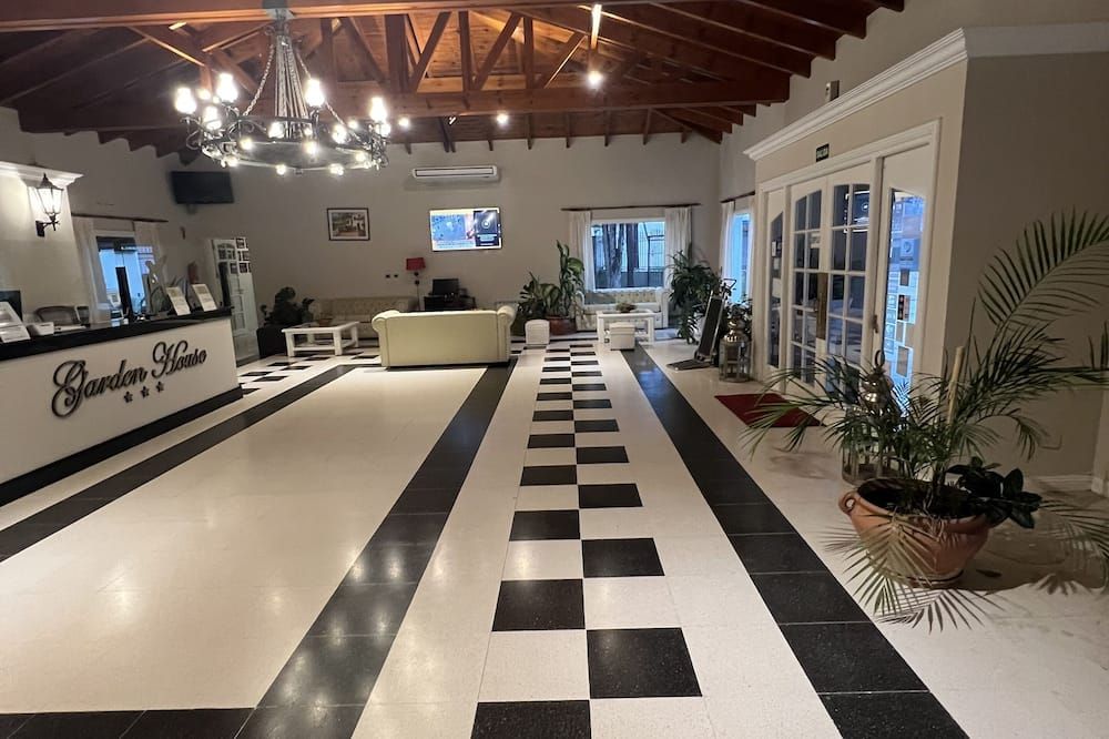 Hotel Garden House - Río Cuarto - Lobby