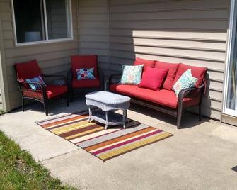 Reduced Prices For Rest Of 2024!!! Inquire Today!!!!! - Plainwell - Patio