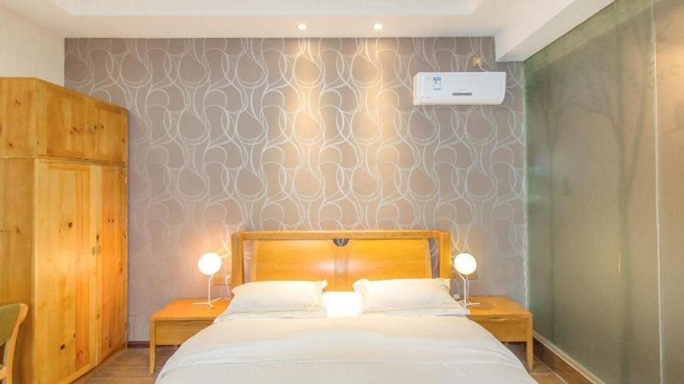 Jue Se Garden Theme Inn