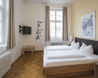 Apartment Hotel Konstanz - Konstanz - חדר שינה