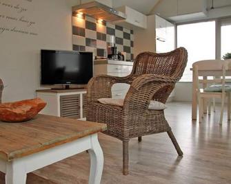 Holiday Home in Egmond Near the Beach - Egmond aan Zee - Essbereich