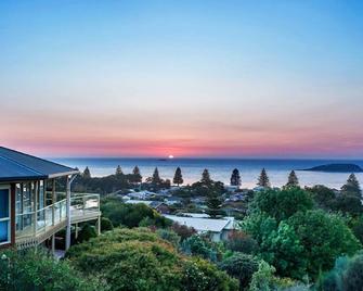 Uninterrupted Views Encounter Bay - Byo Linen - Encounter Bay - Balkon