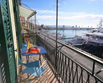 casa Parisi - Imperia - Balkón