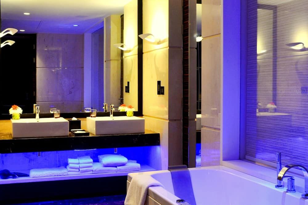 Planet Hollywood Beach Resort Goa - Utorda - Baño