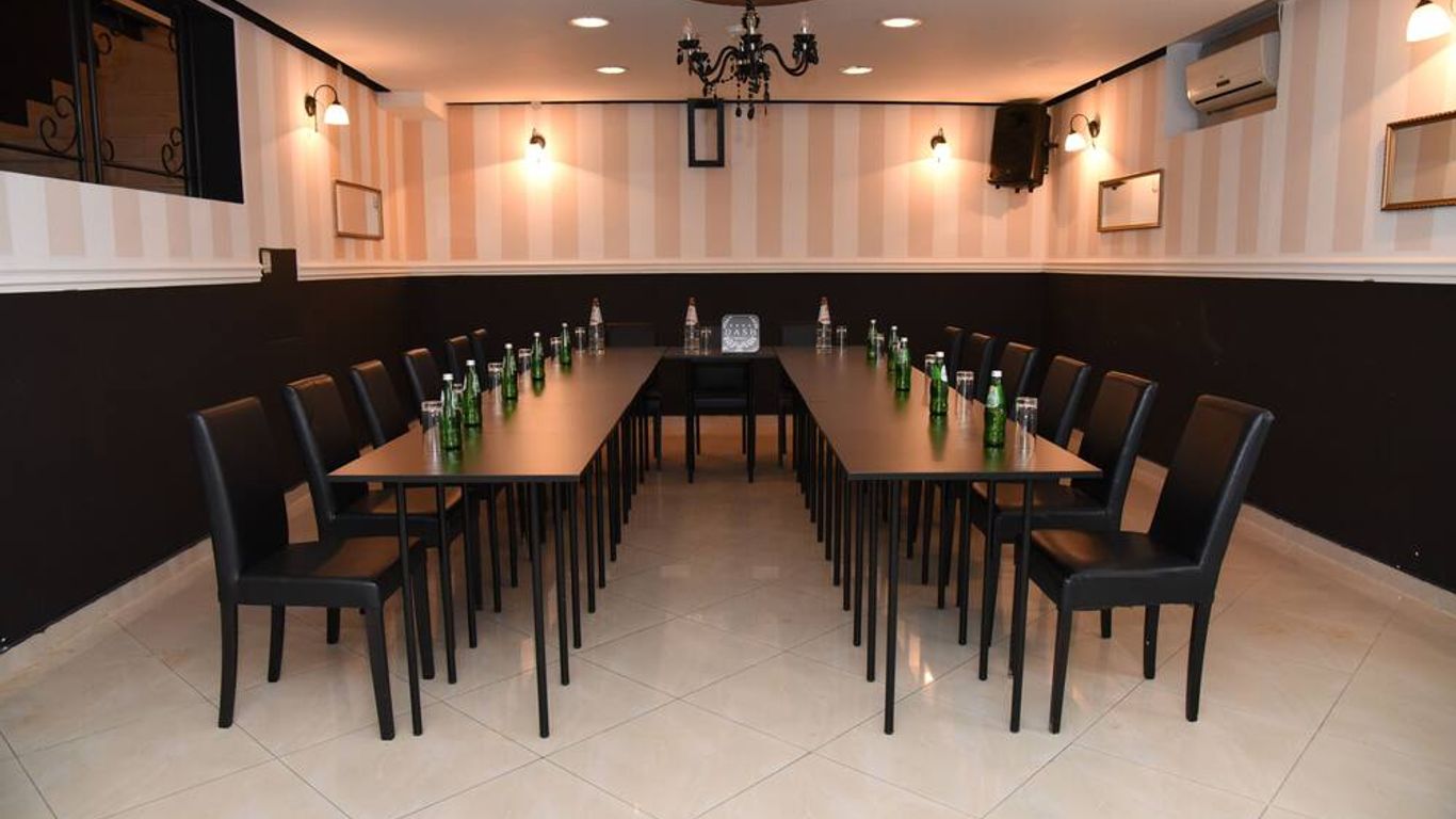 達什酒店 - 諾維薩