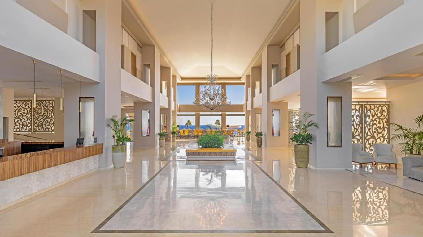 Kresten Royal Euphoria Resort