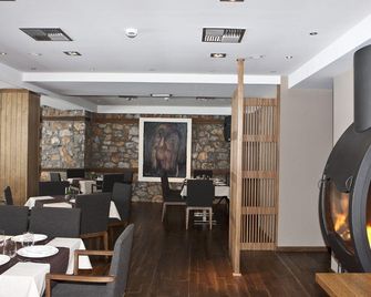 Miramonte Chalet Hotel Spa - Άγιος Αθανάσιος - Εστιατόριο