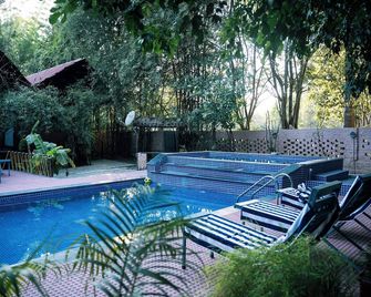 Pench Wilderness Camp Resort - Khawāsa - Piscina