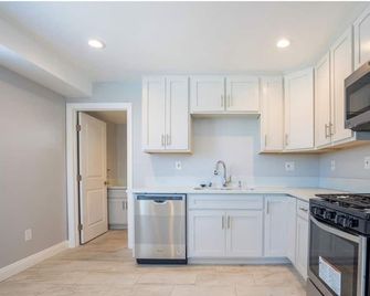 Modern Homestay - Los Ángeles - Cocina