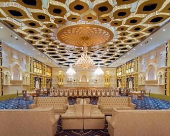 راديسون بلو أوديبور بالاس ريزورت آند سبا - أودايبور - وسائل الراحة في مكان الإقامة