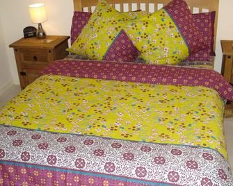 Bobby's Nook - Stroud - Bedroom