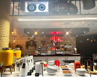 ibis budget Oviedo - אוביידו - מסעדה