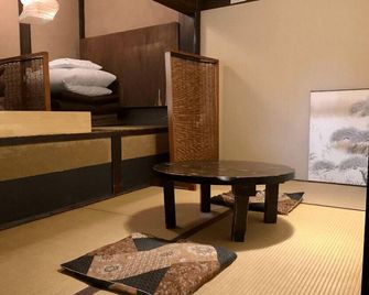 Guesthouse Kingyoya - Kyōto - Schlafzimmer