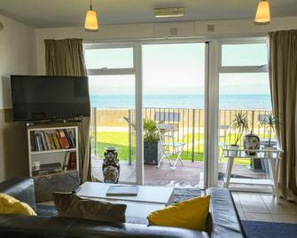 Bayview Bed And Breakfast - Stonehaven - Living room