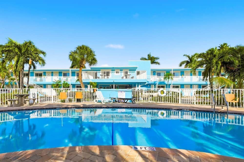 Bayside Inn and Marina - Schatzinsel - Pool