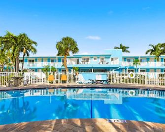 Bayside Inn and Marina - Schatzinsel - Pool