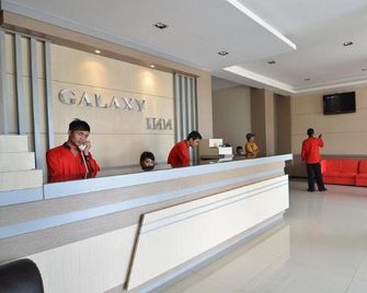 Galaxy Inn - Baubau - Recepción