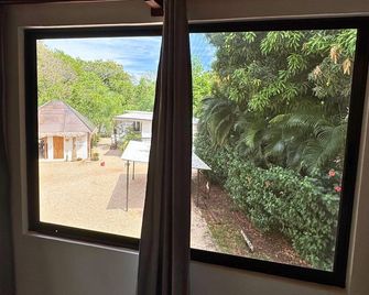 Antema Lodge Secteur Tamarindo, piscine, yoga, gym, jungle et paix - Tamarindo - Balcony