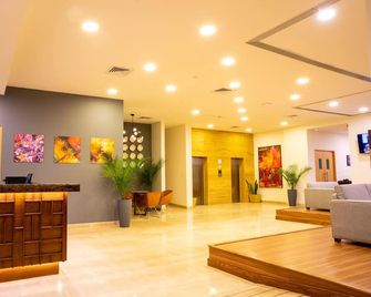 Vivanta Chitwan Bharatpur - Bharatpur - Lobby