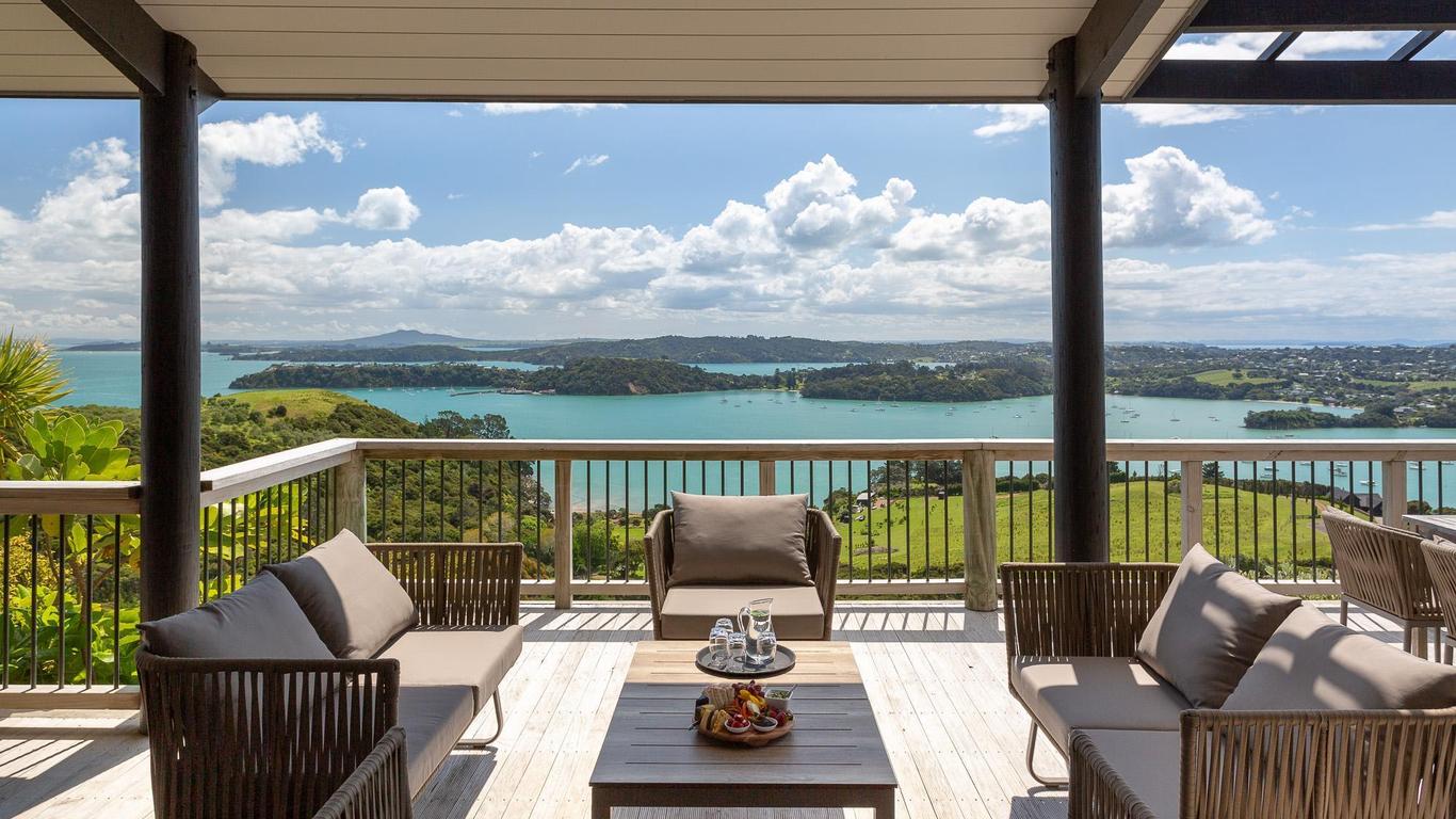 Te Whau Lodge