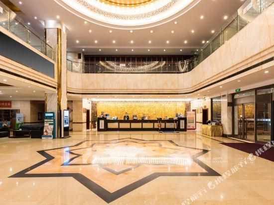 Rong Hua Hotel - Linyi - Lobby