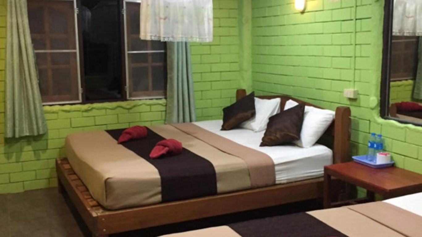 บ้านนัง บังกะโล แอนด์ จังเกิ้ลเทร็คกิ้ง